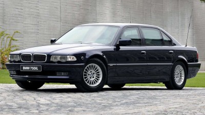 BMW 7-series e38
