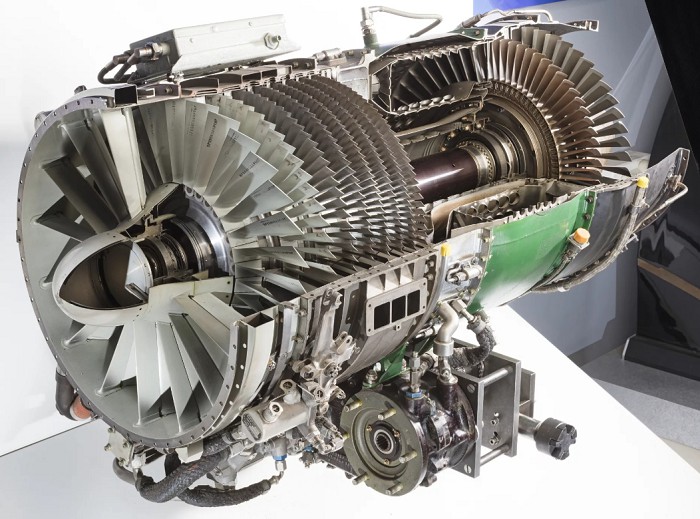 Турбореактивный двигатель J85 компании «Дженерал Электрик»